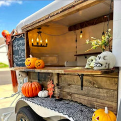 9.8ft White & Rustic Wood Vintage Horsebox Mobile Bar Trailer with Dual Axle & Pendant Lighting