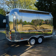 13.1ft Mirror Stainless Steel Aero Style Food Trailer for Premium Catering with Dual Axle & LED Awning Lights
