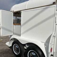 9.8ft White Vintage Horsebox Food Trailer for Wedding Catering & Mobile Bar with Dual Axle & Gold Trim