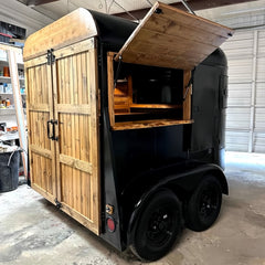 High-Gloss Black Horse Box Trailer - Premium Mobile Bar Kiosk