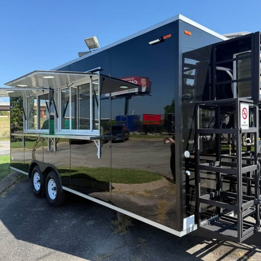 Reflect Success: The High-Gloss "Mirror Black" Food Trailer is Here