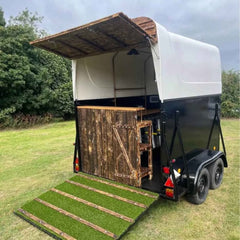 9.8ft Black & White Vintage Horsebox Food Trailer for Mobile Bar & Coffee with Dual Axle & Wooden Rear Trim