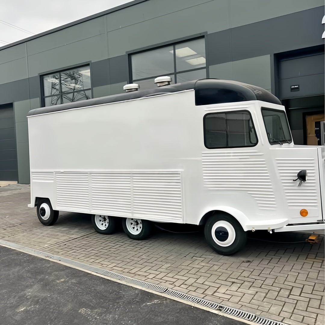 16.4ft White Retro Citroen Style Food Trailer for High-Volume Catering with Multi-Axle Chassis & Roof Vents