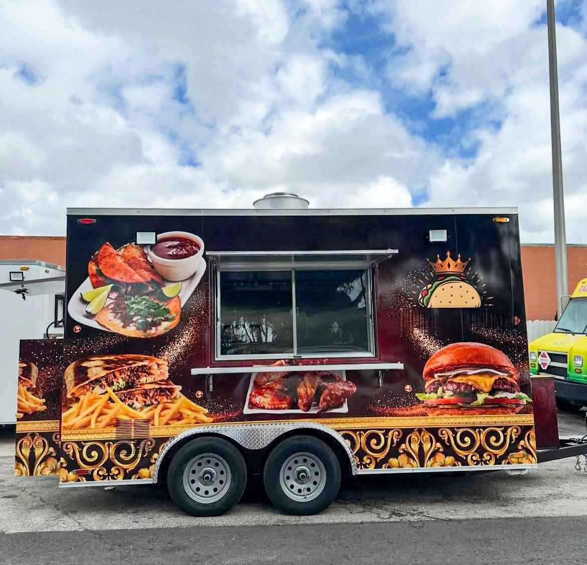 Black Double Axle Food Trailer with Griddle and Fryer for Burgers, BBQ and Street Food